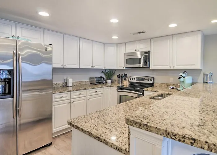 Walk To Shore! Family W/ Pool In Ocean Holiday home Ocean City